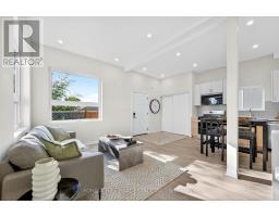R - Garden - 42 Chatfield Drive, Toronto, ON M3H3M1 Photo 11