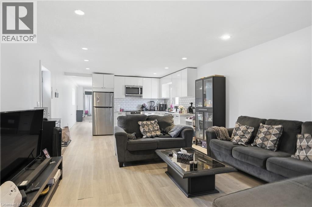 Photo of 82 QUEEN Street