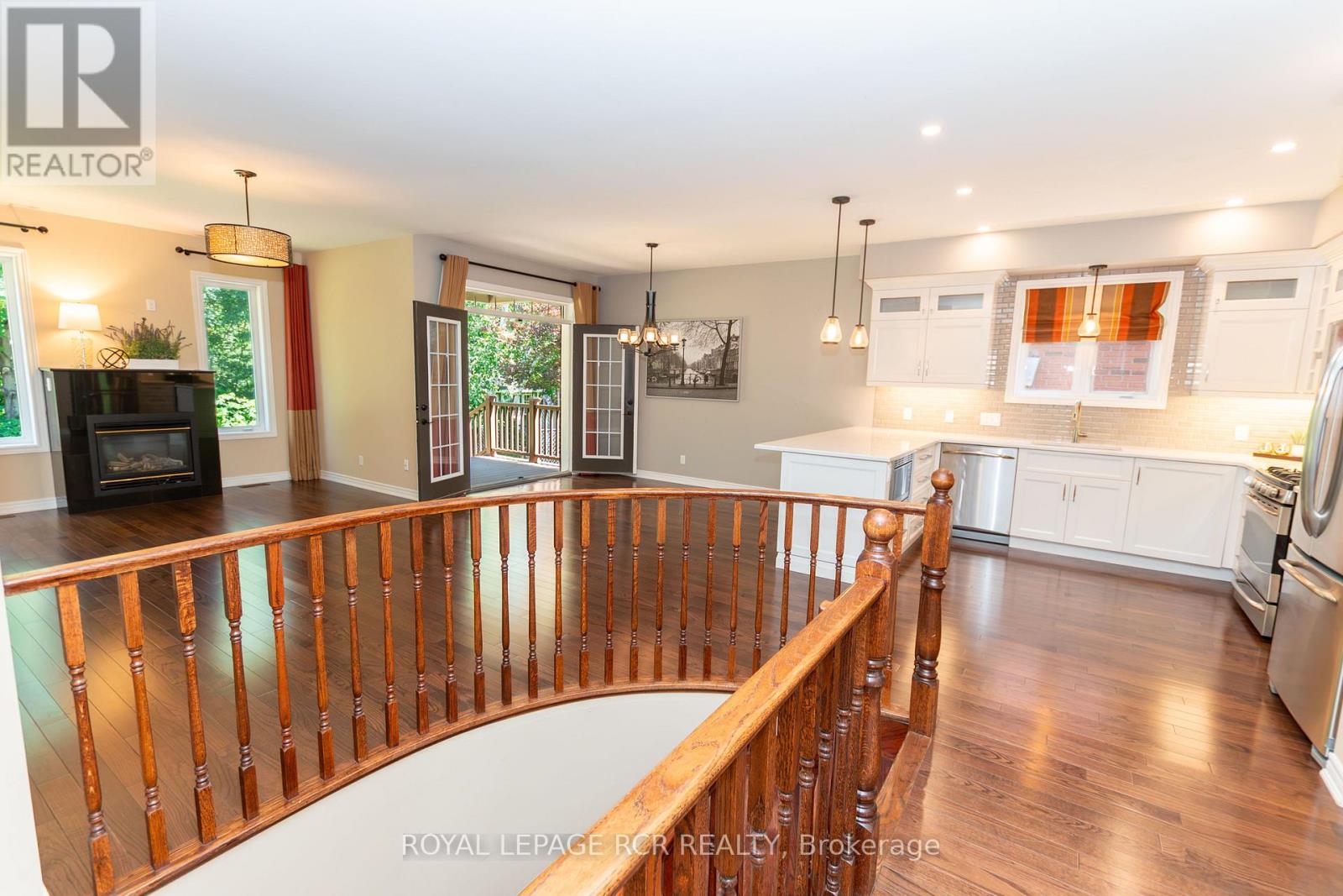 7 PUTNEY ROAD - 10