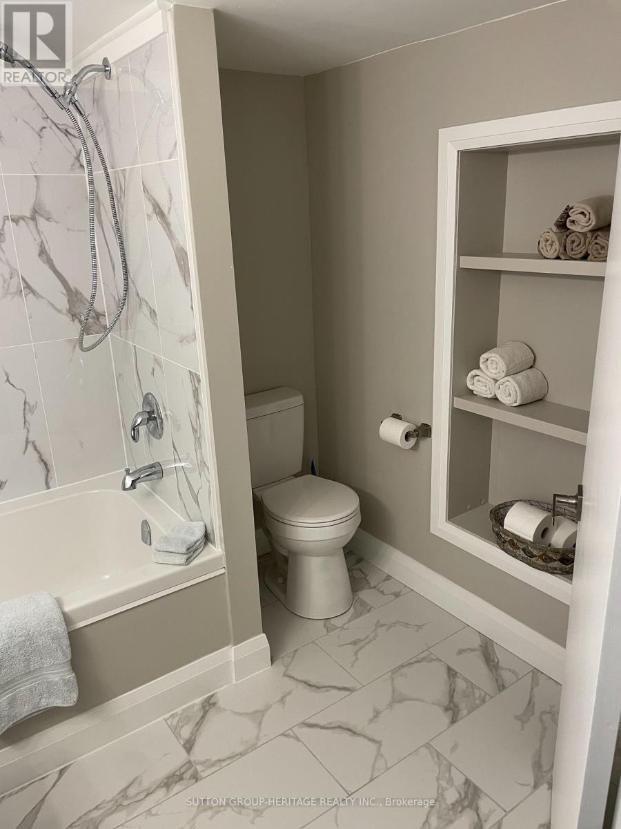 160 LAUREL COURT - 20