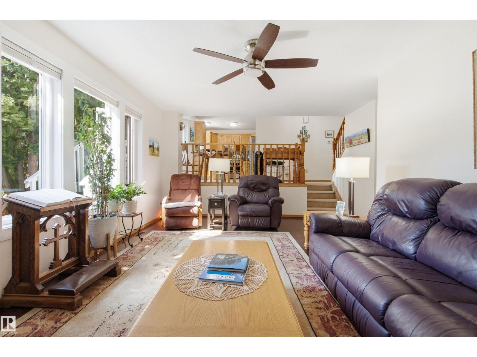 207 18 ST - Image 11