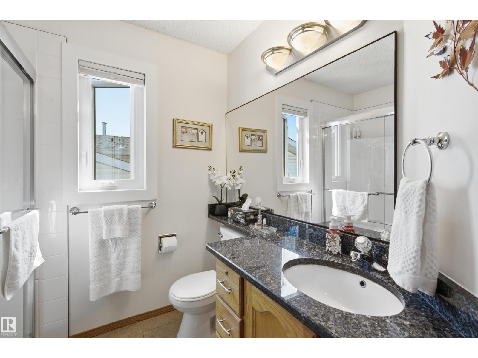 207 18 ST - Image 25