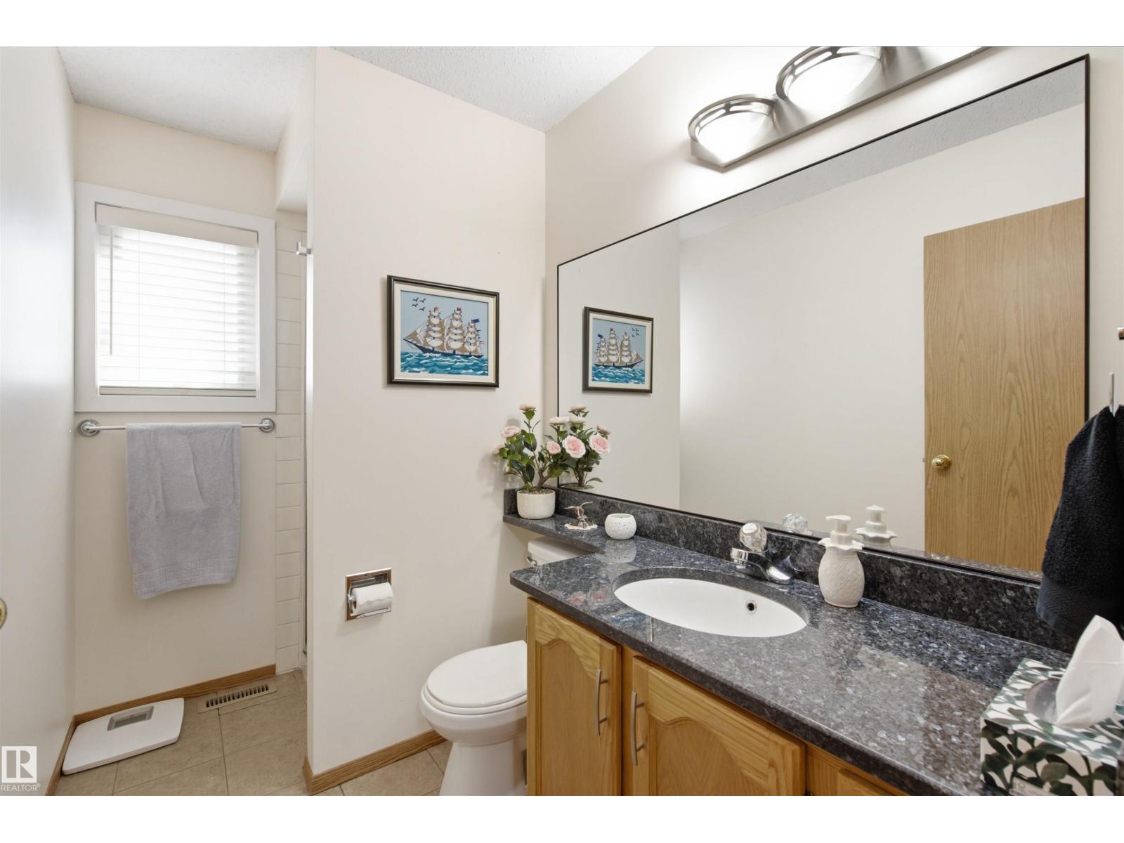 207 18 ST - Image 15