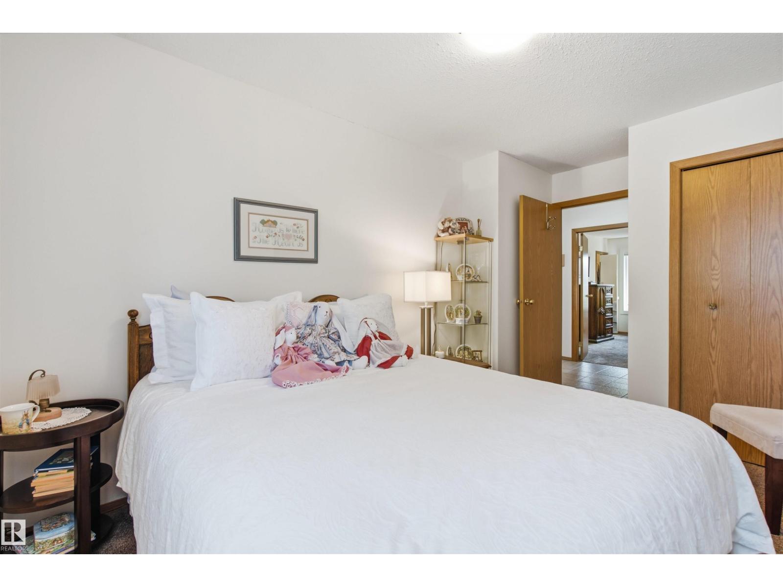 207 18 ST - Image 24