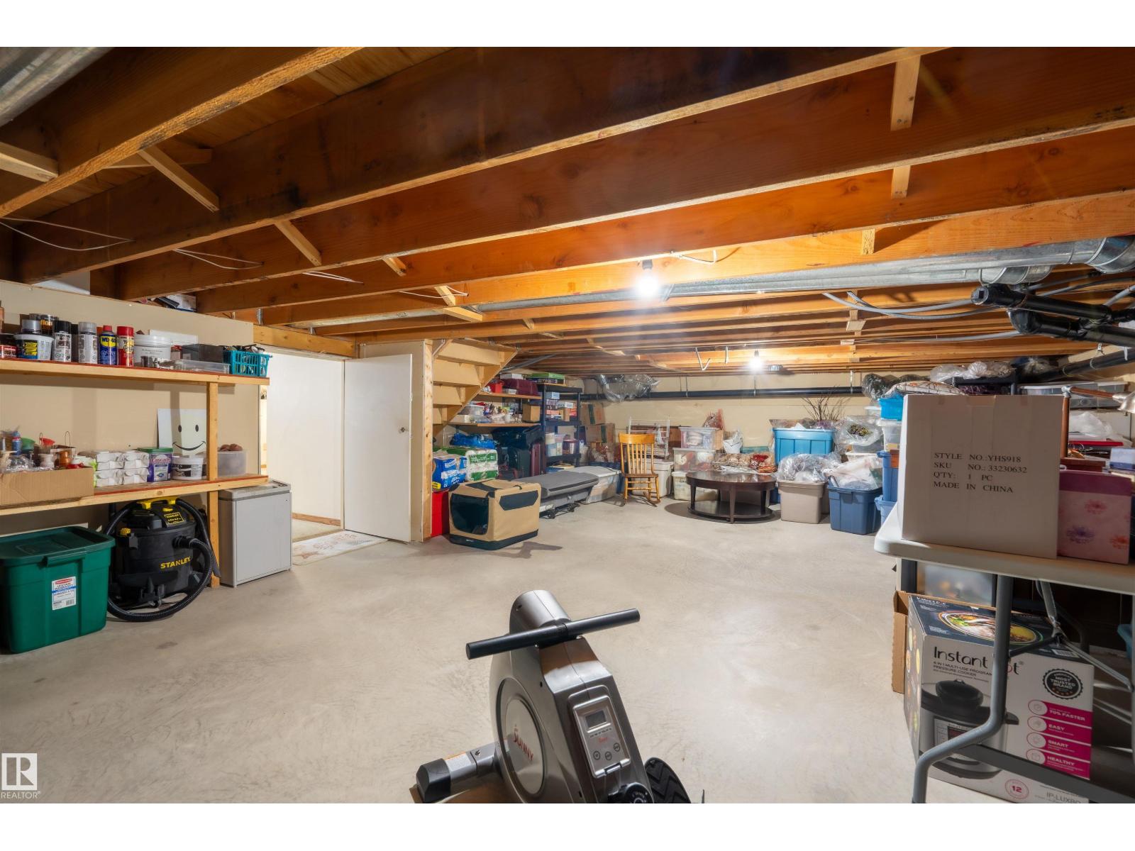 207 18 ST - Image 33