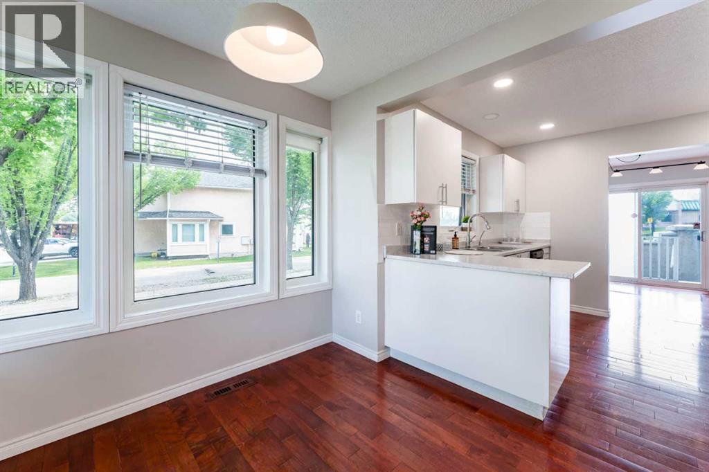 166, 388 Sandarac Drive NW, Sandstone Valley, Calgary photo 5