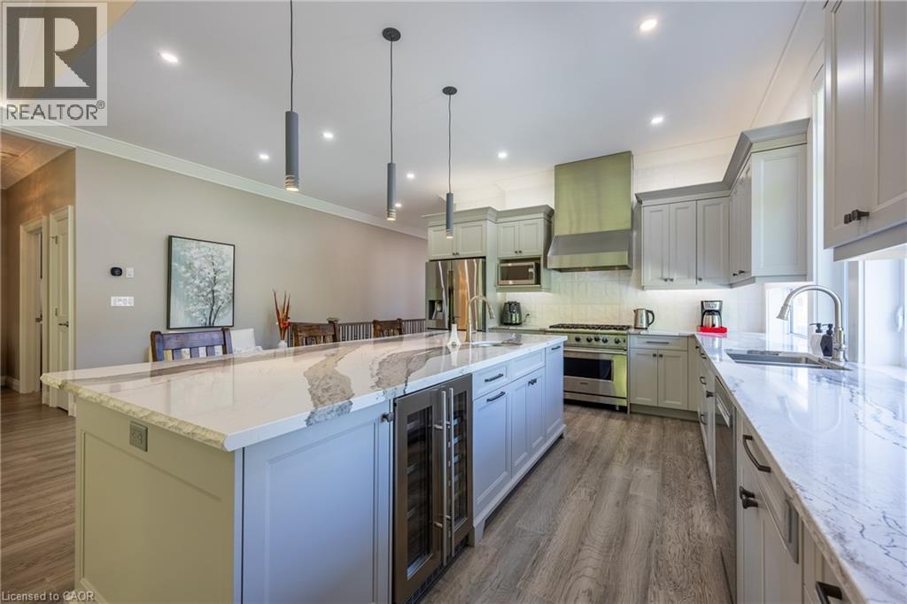 83 BEECHNUT Lane - Image 18