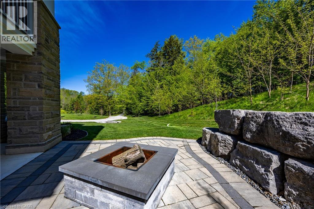 83 BEECHNUT Lane - Image 36