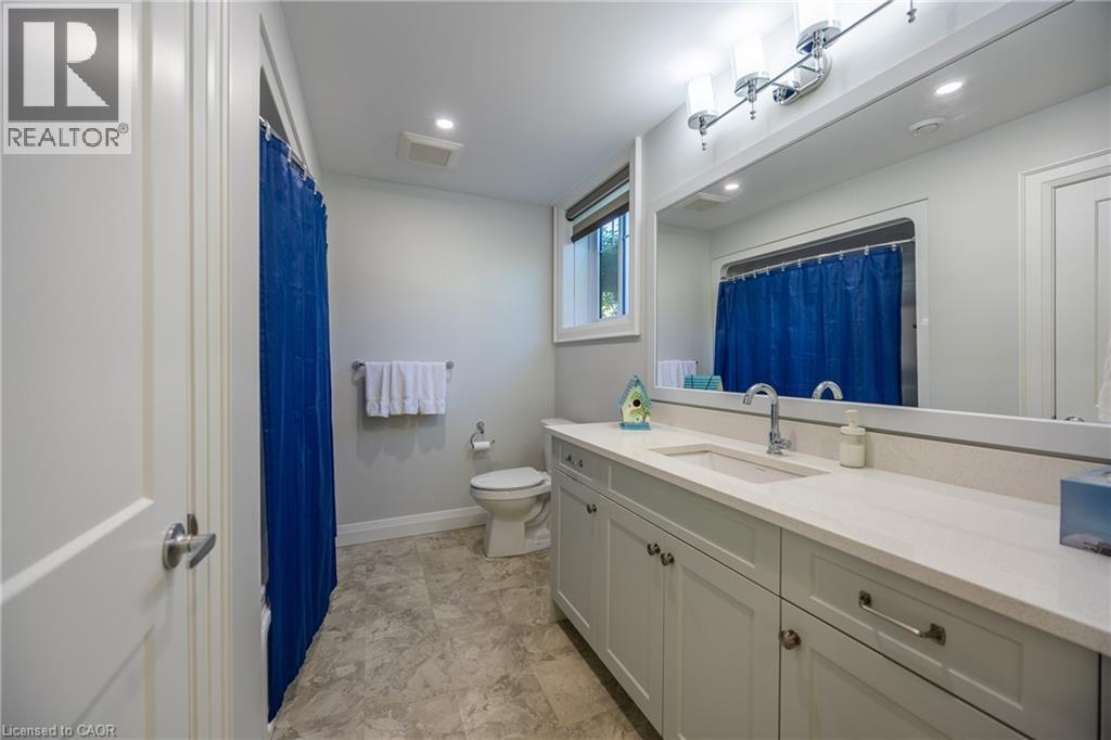 83 BEECHNUT Lane - Image 32