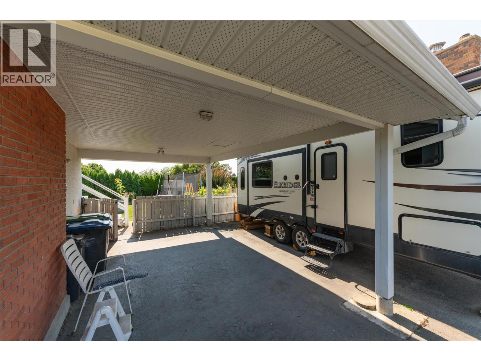 430 Perth Road - 3