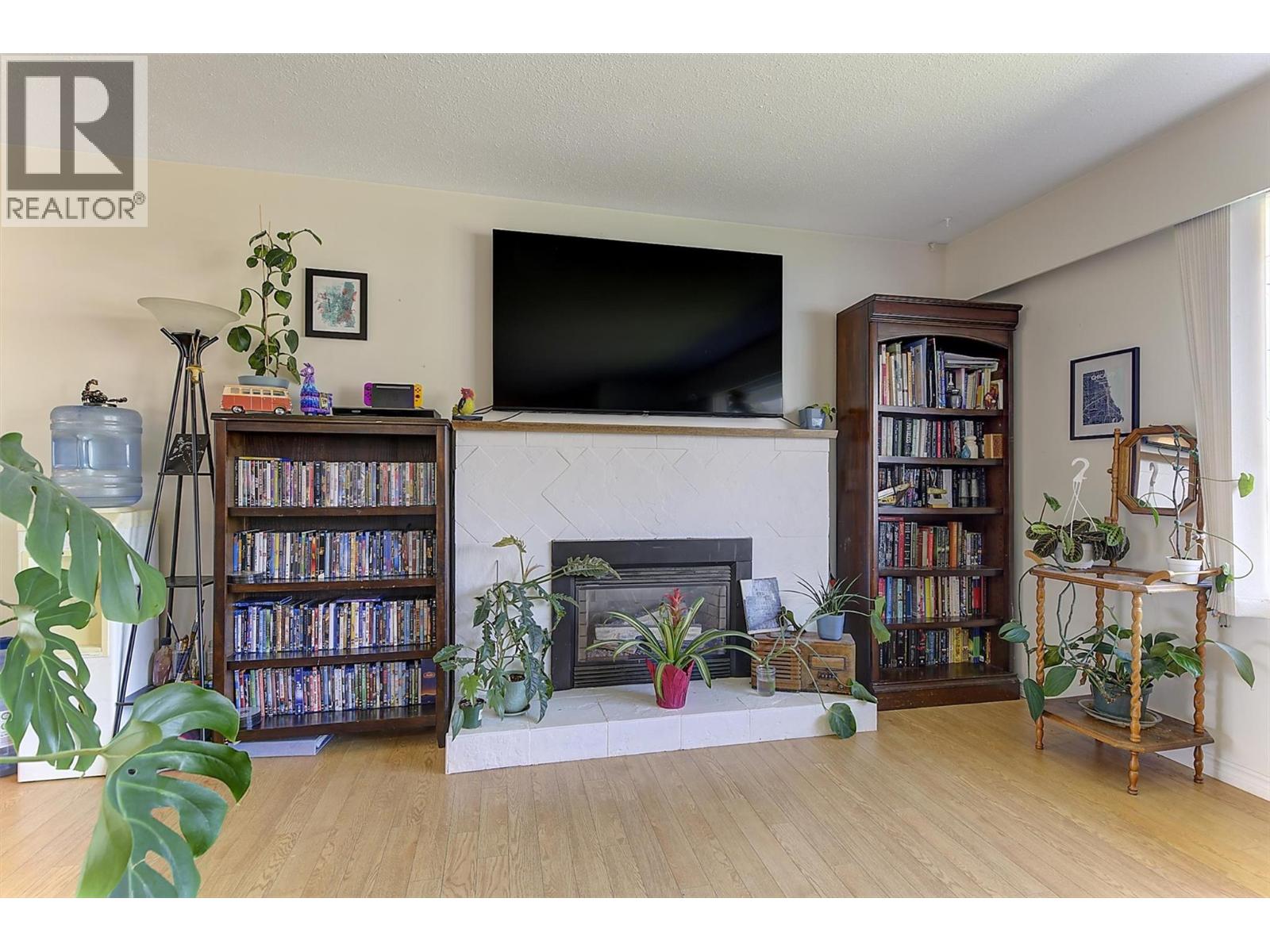  430 Perth Road, Kelowna