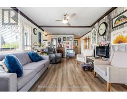 Bedroom - 1499 Highway 7, Kawartha Lakes, ON K0M2M0 Photo 10