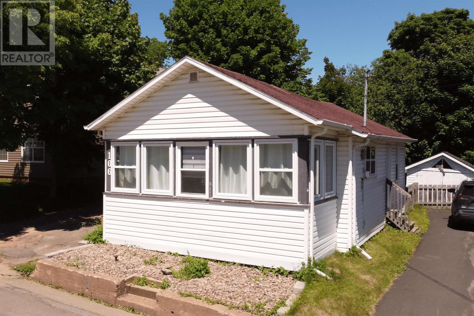 106 Spring Park Road