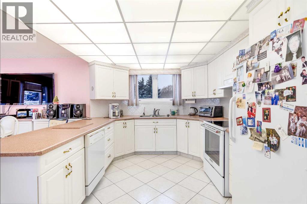 3 Rustic Road - Image 17