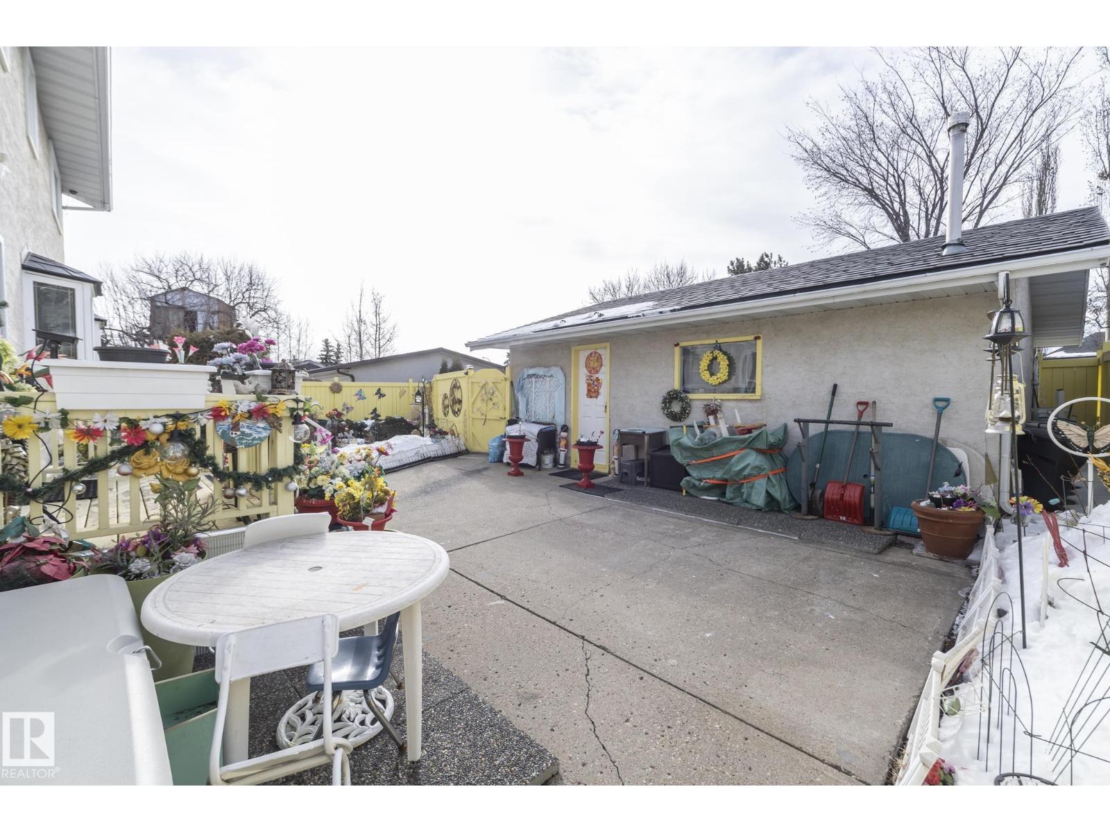 11539 40 AV NW - 25