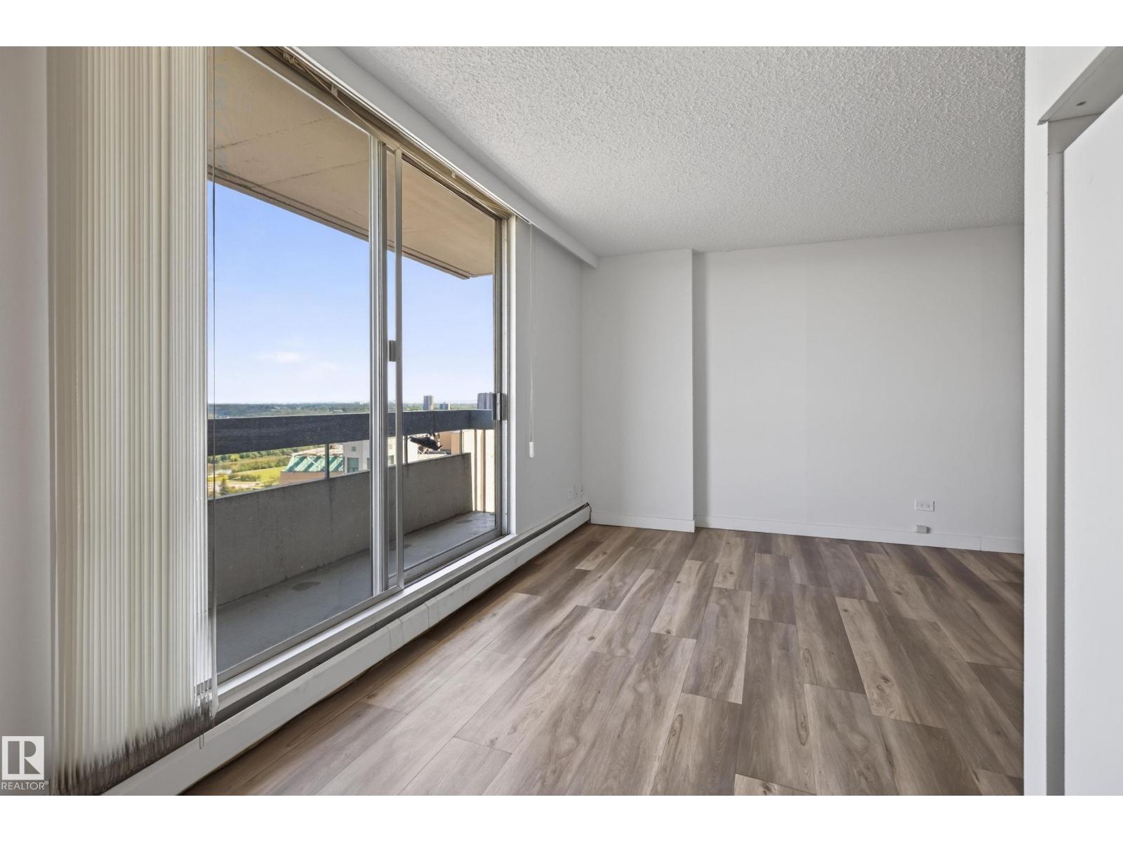 #1507 10883 SASKATCHEWAN DR NW, Garneau, Edmonton photo 2