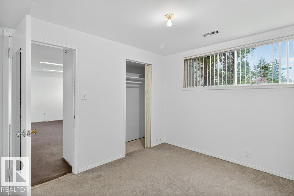 10640 79 ST NW - 35