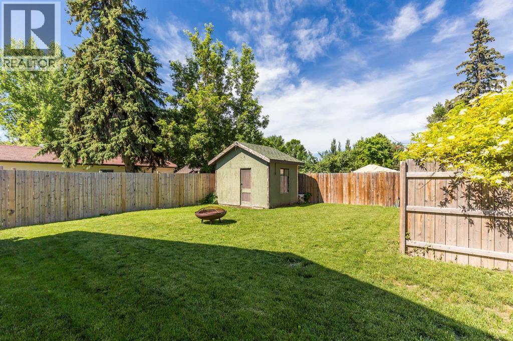 116 S 1 Street W - 30