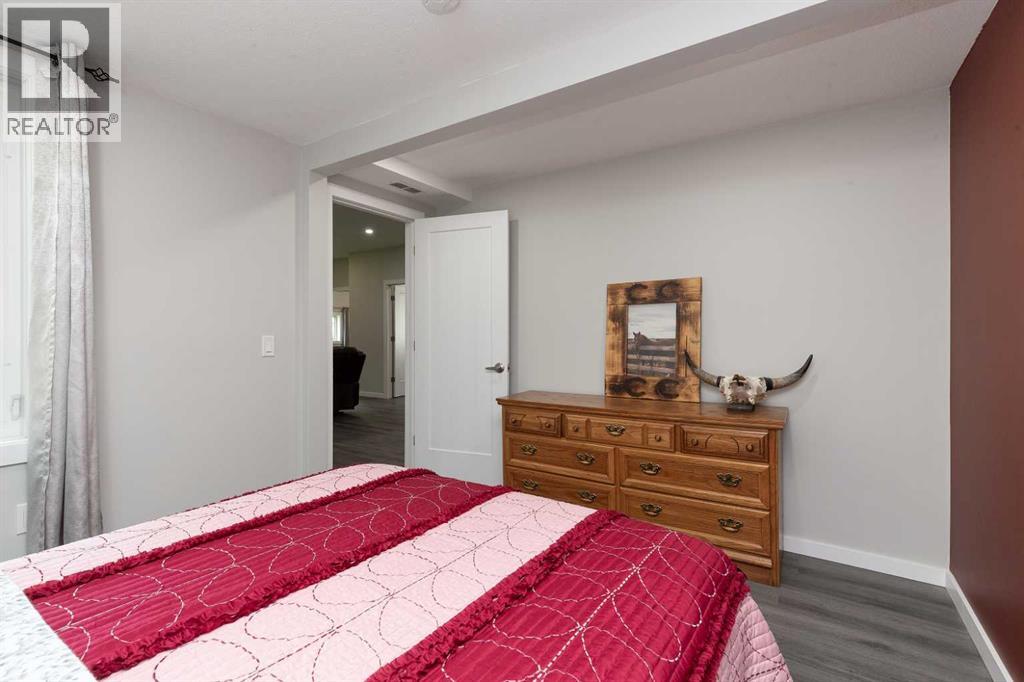 116 S 1 Street W - 13