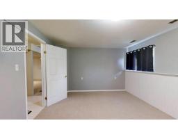 15 Chinook Crescent W, Claresholm, AB T0L0T0 Photo 19