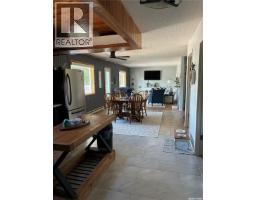 Enclosed porch - 302 Barrier Bay, Barrier Lake, SK S0E0B0 Photo 7