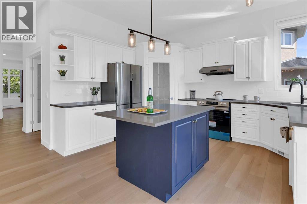 99 Edgeridge View NW, Edgemont, Calgary photo 5