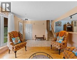 Foyer - 5564 Baldwin Avenue, Windsor, ON N8T1L8 Photo 7