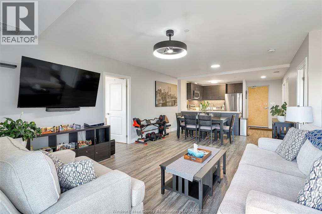 #705 1675 BANWELL ROAD - 2