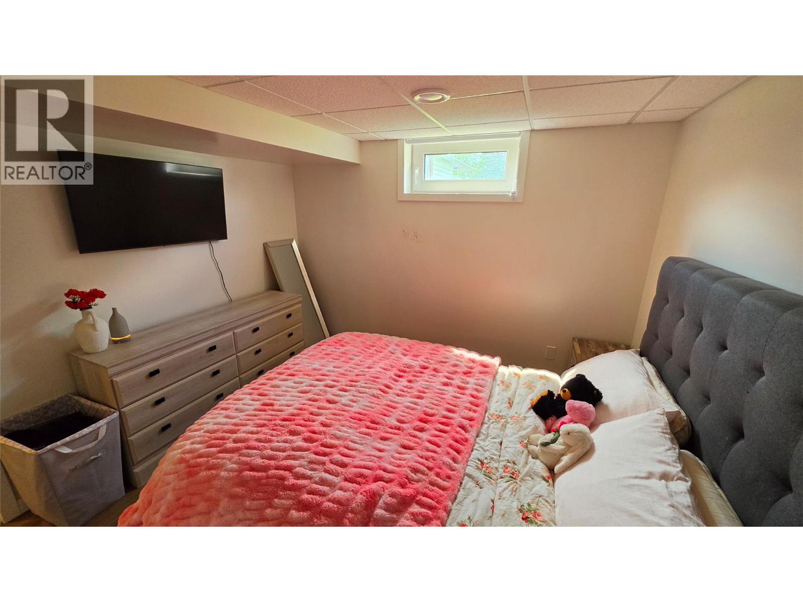 1405 108 Avenue - Image 31