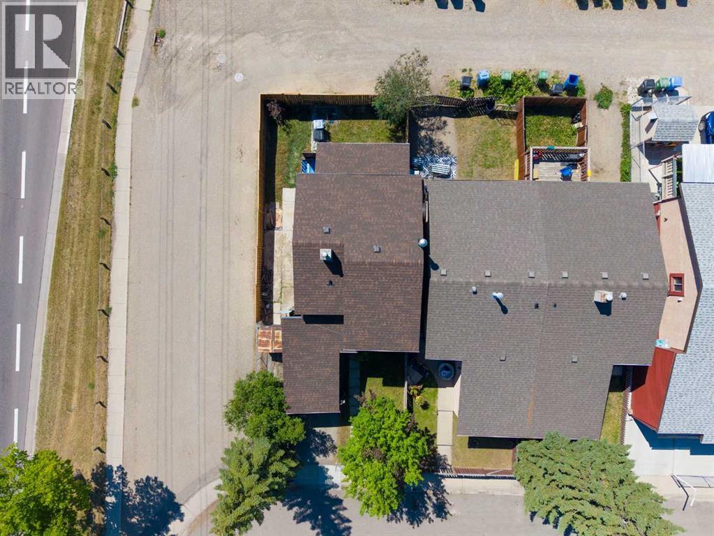 56 Pinecliff Close NE - 33