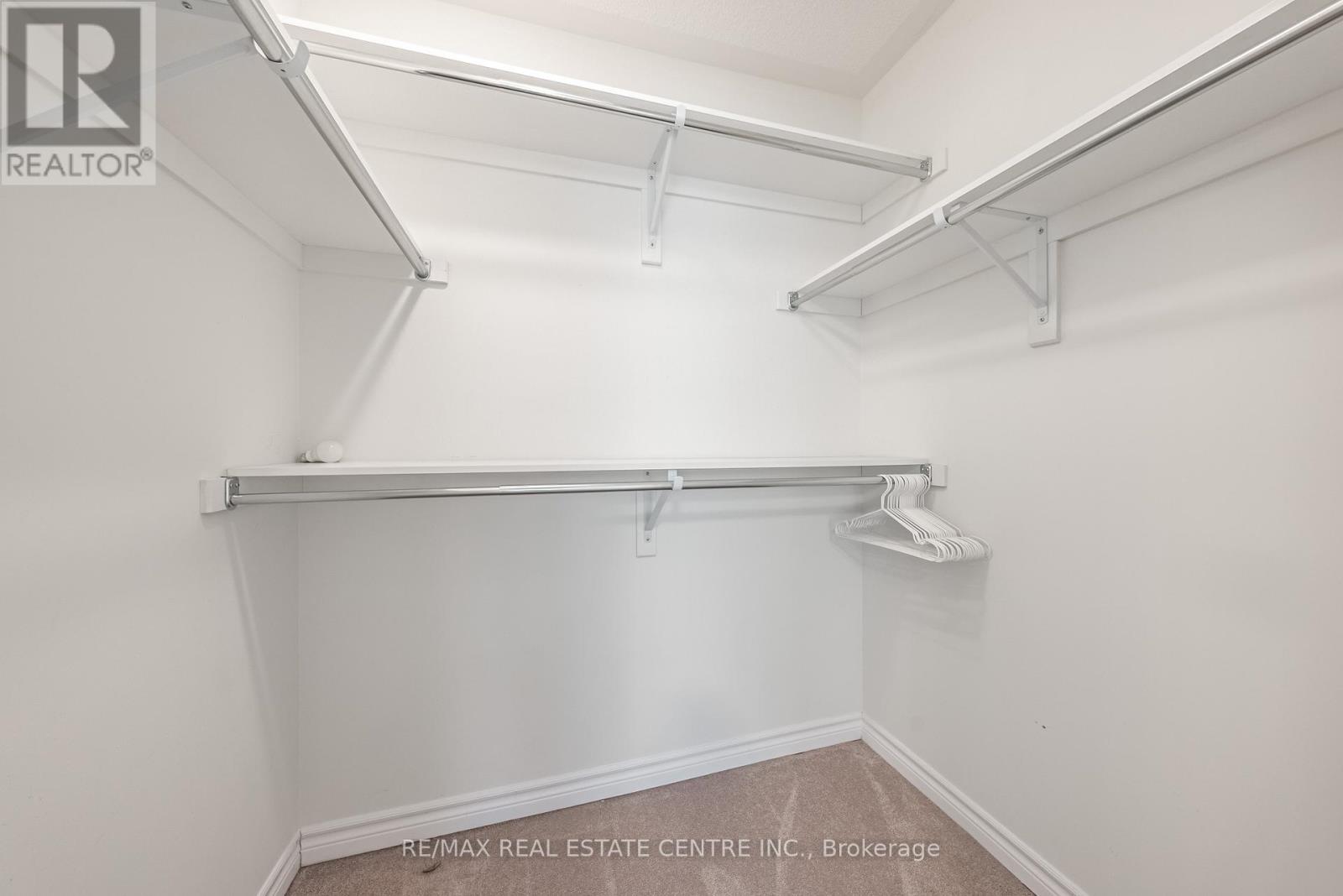 391 ATHABASCA COMMON - Image 25