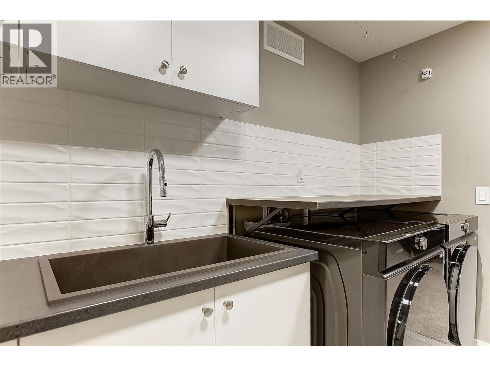  3077 Quail Crescent, Kelowna