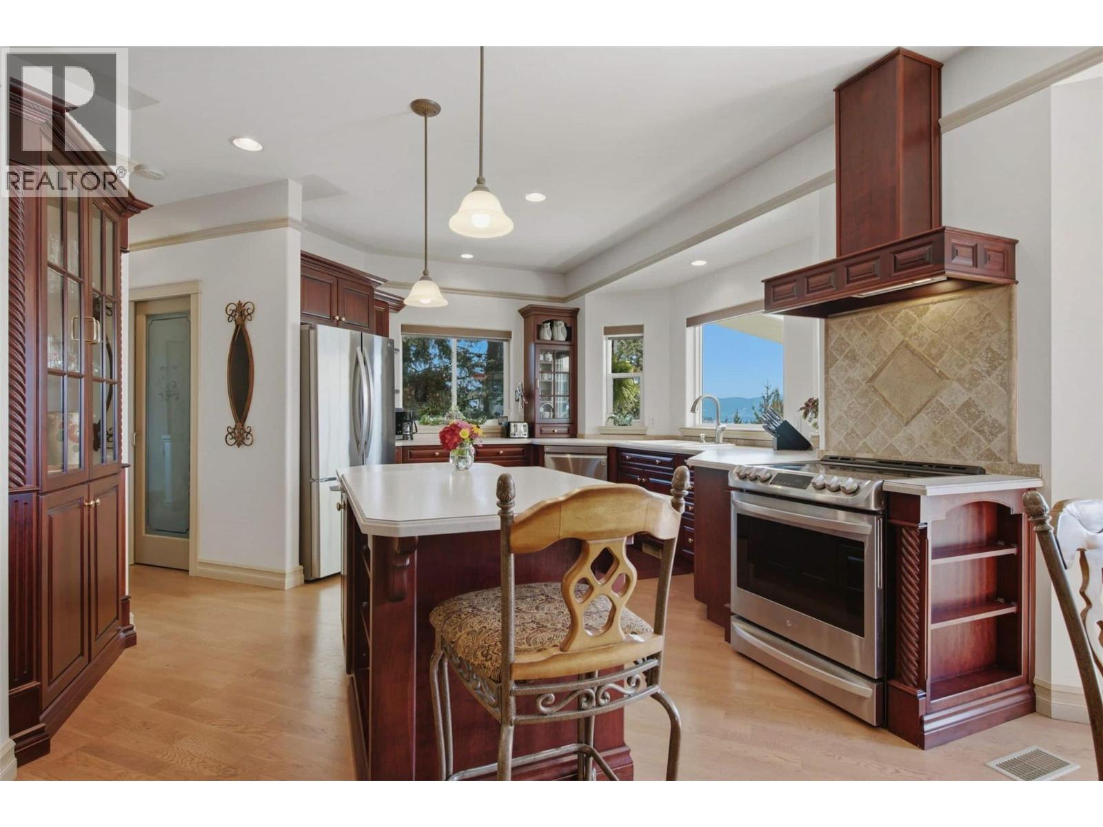 594 Mountain Drive, Vernon