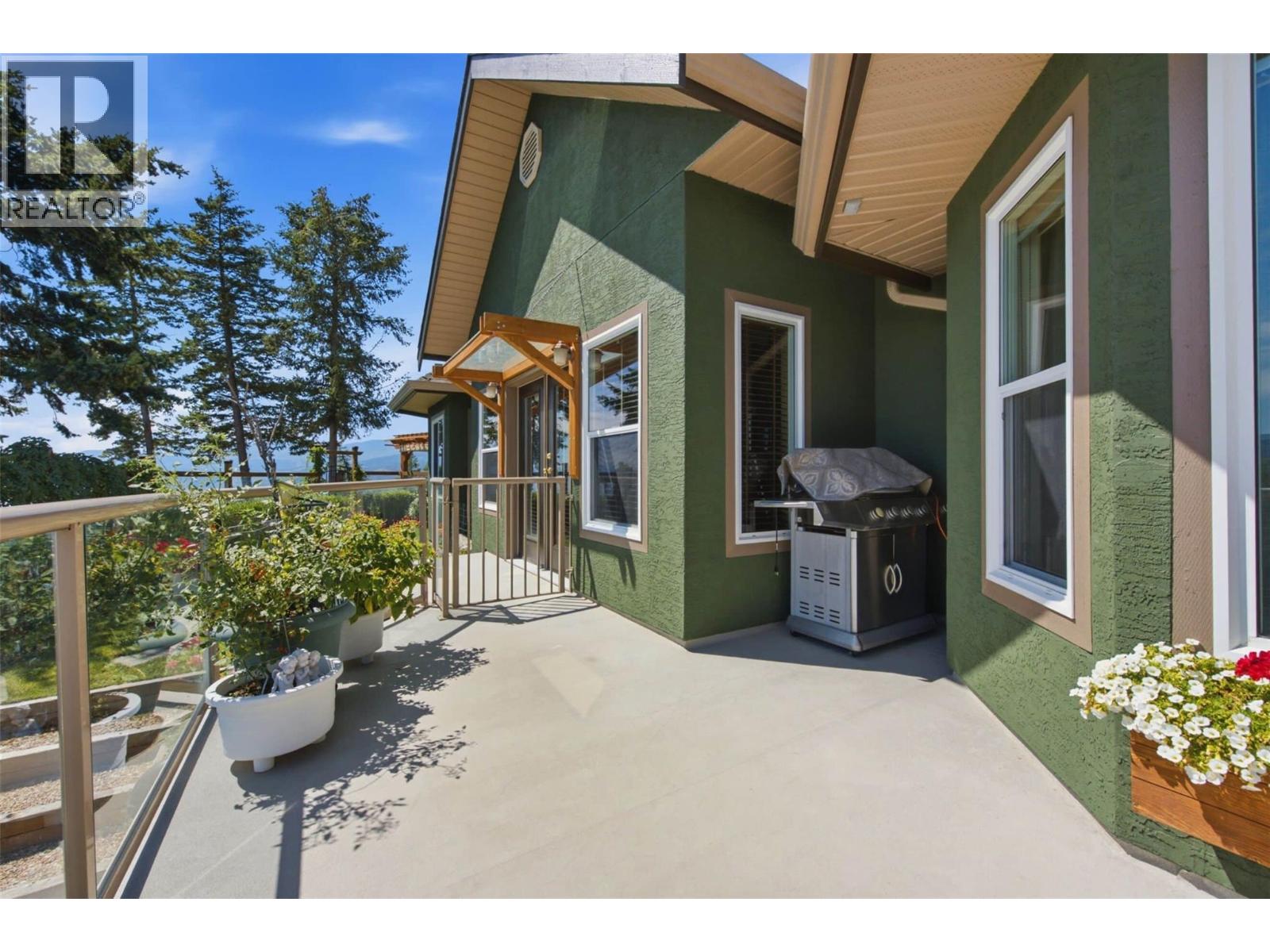 594 Mountain Drive, Vernon