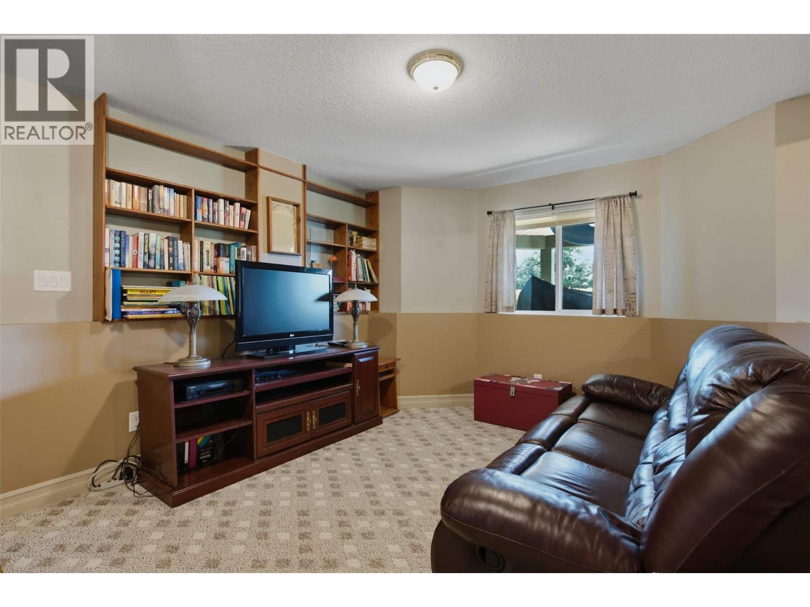 594 Mountain Drive, Vernon