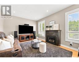 Bedroom 2 - 222 Roseborough Court, Scugog, ON L9L2E6 Photo 6