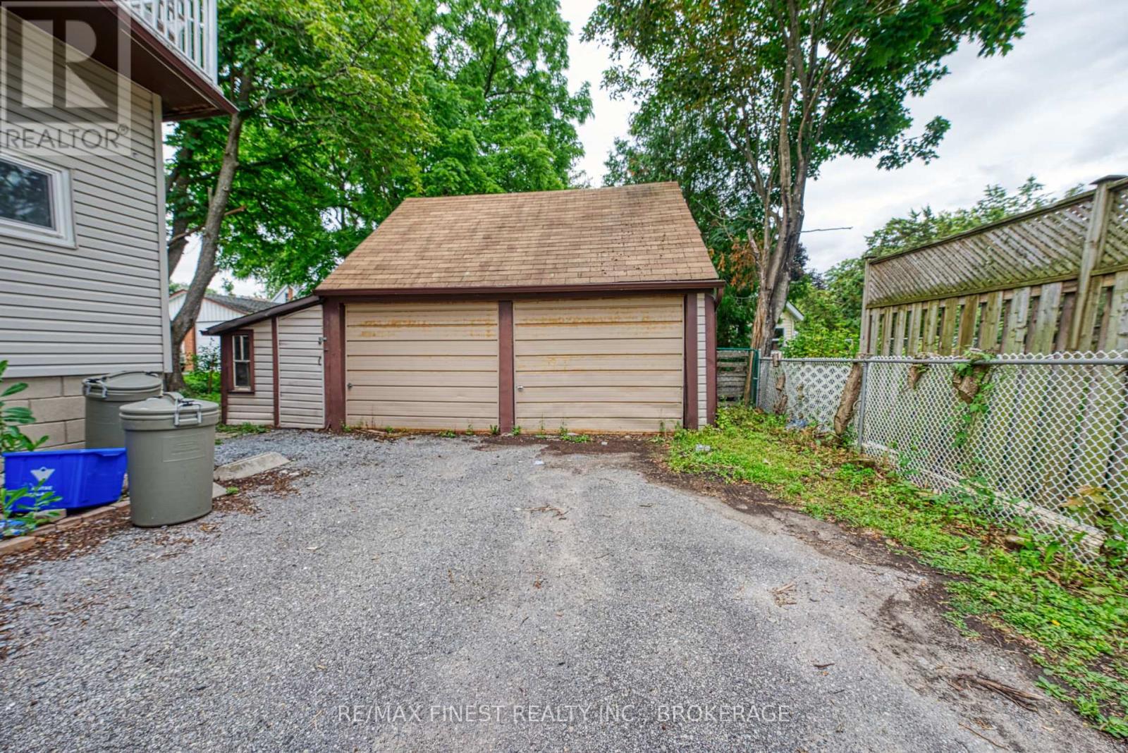 63 PEMBROKE STREET - 9