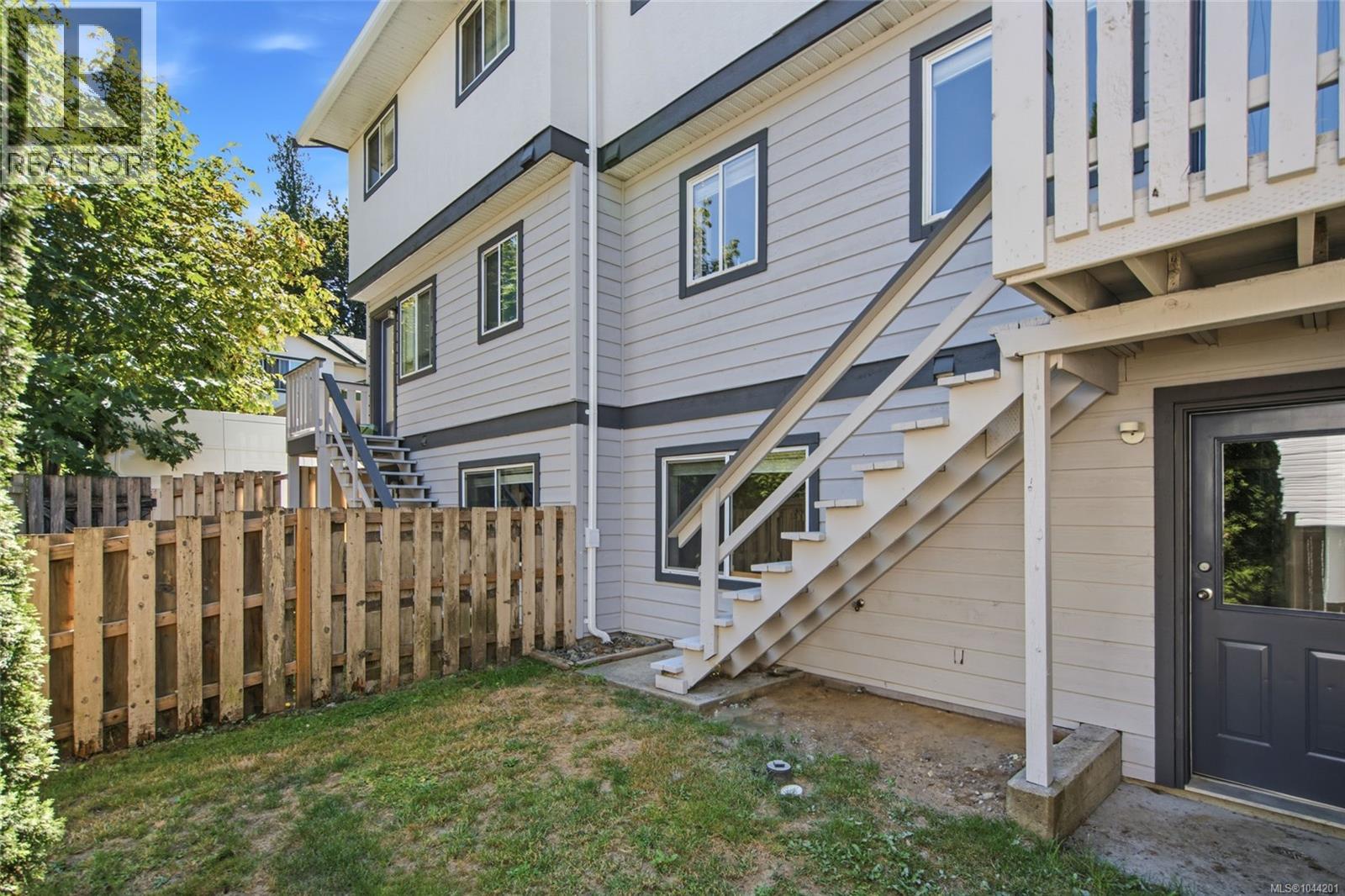 #20 3242 Cowichan Lake Rd - 28