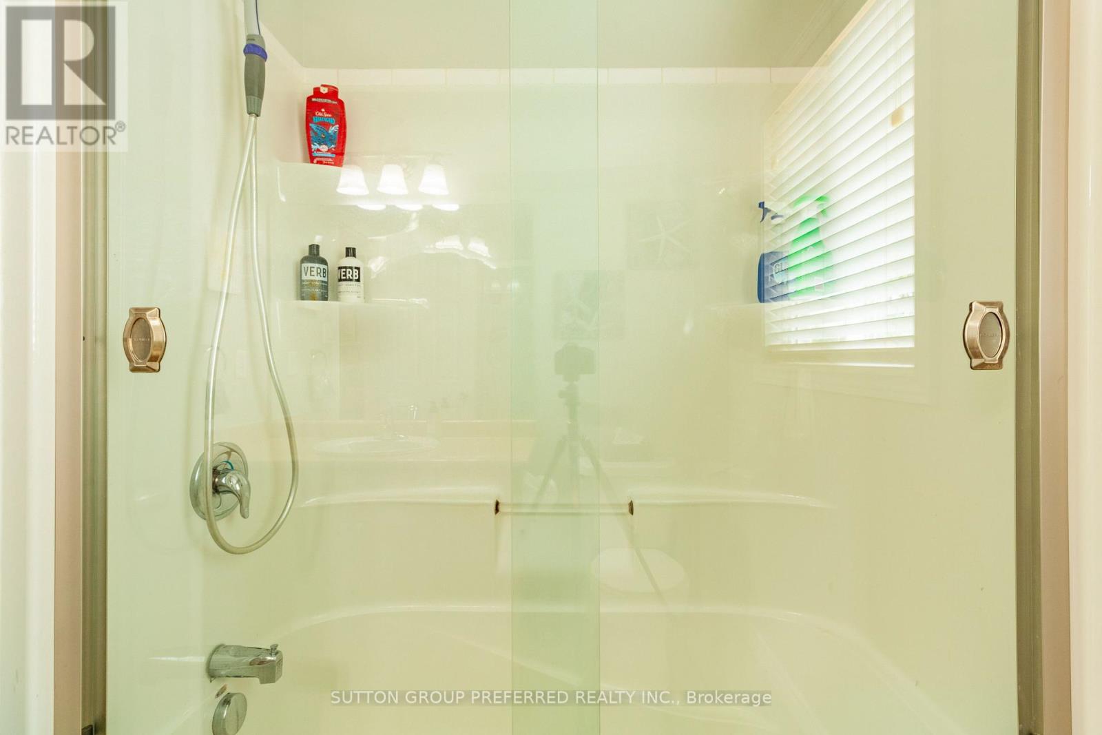 1190 SILVERFOX DRIVE - 25
