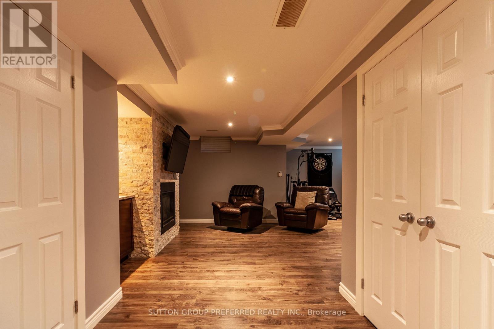 1190 SILVERFOX DRIVE - Image 28