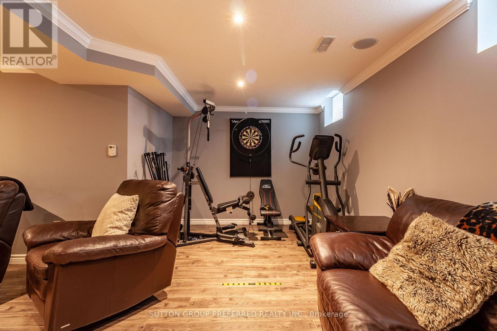 1190 SILVERFOX DRIVE - 29