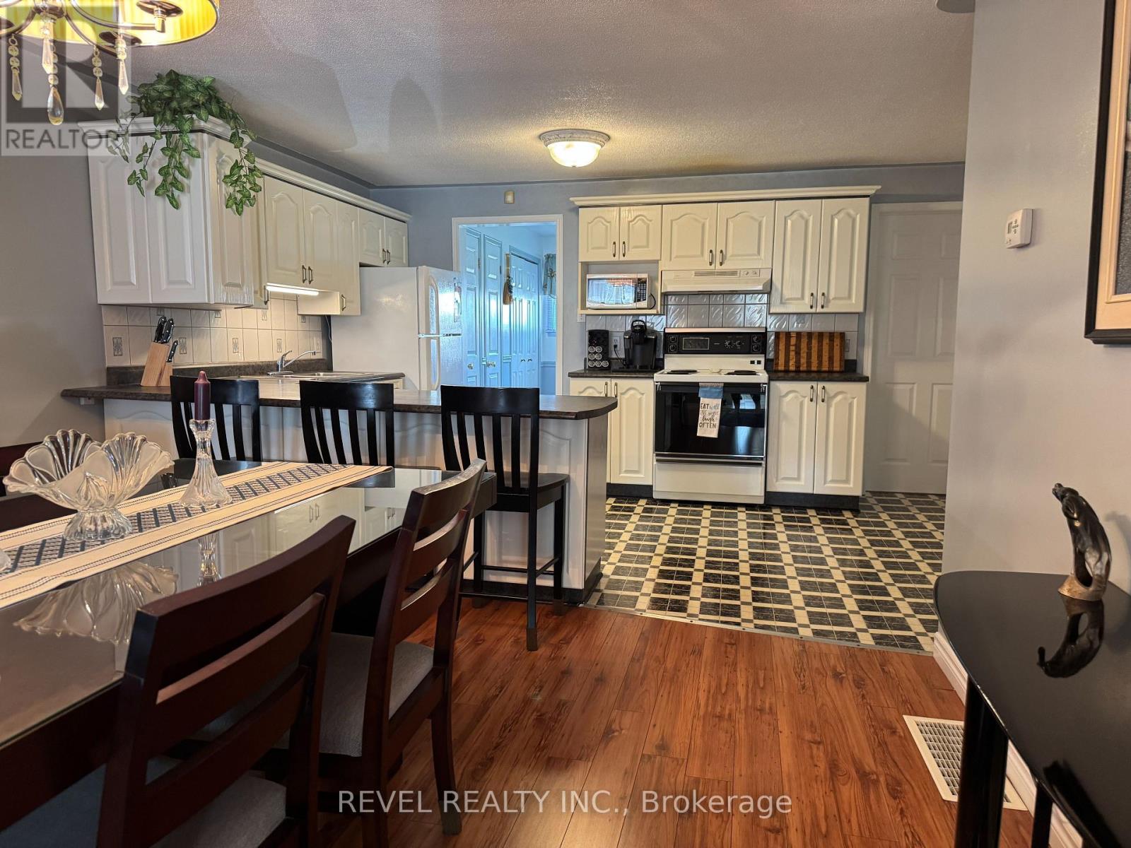 214 BIRCH STREET S - 11