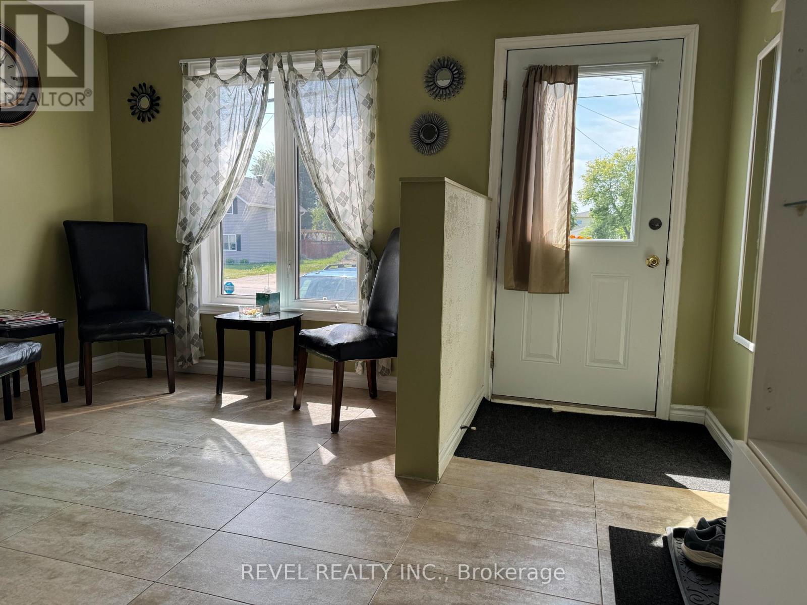 214 BIRCH STREET S - 2