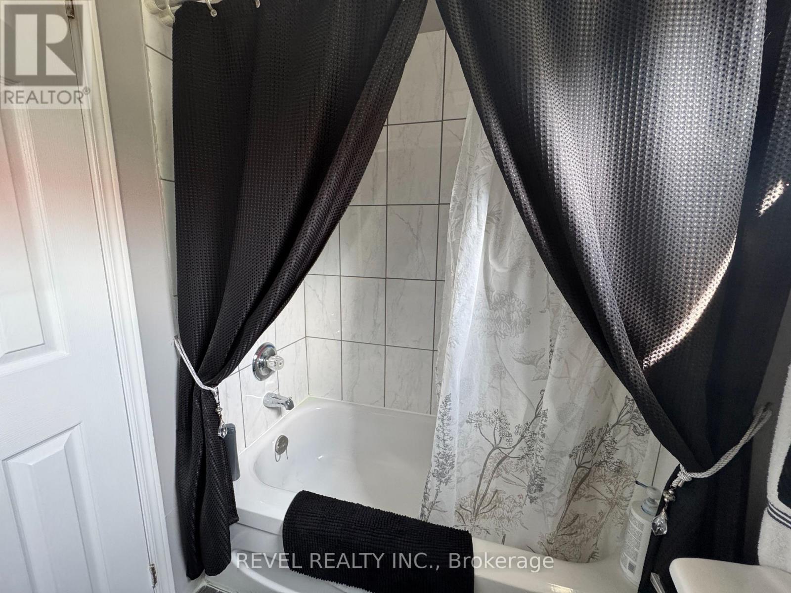 214 BIRCH STREET S - 23