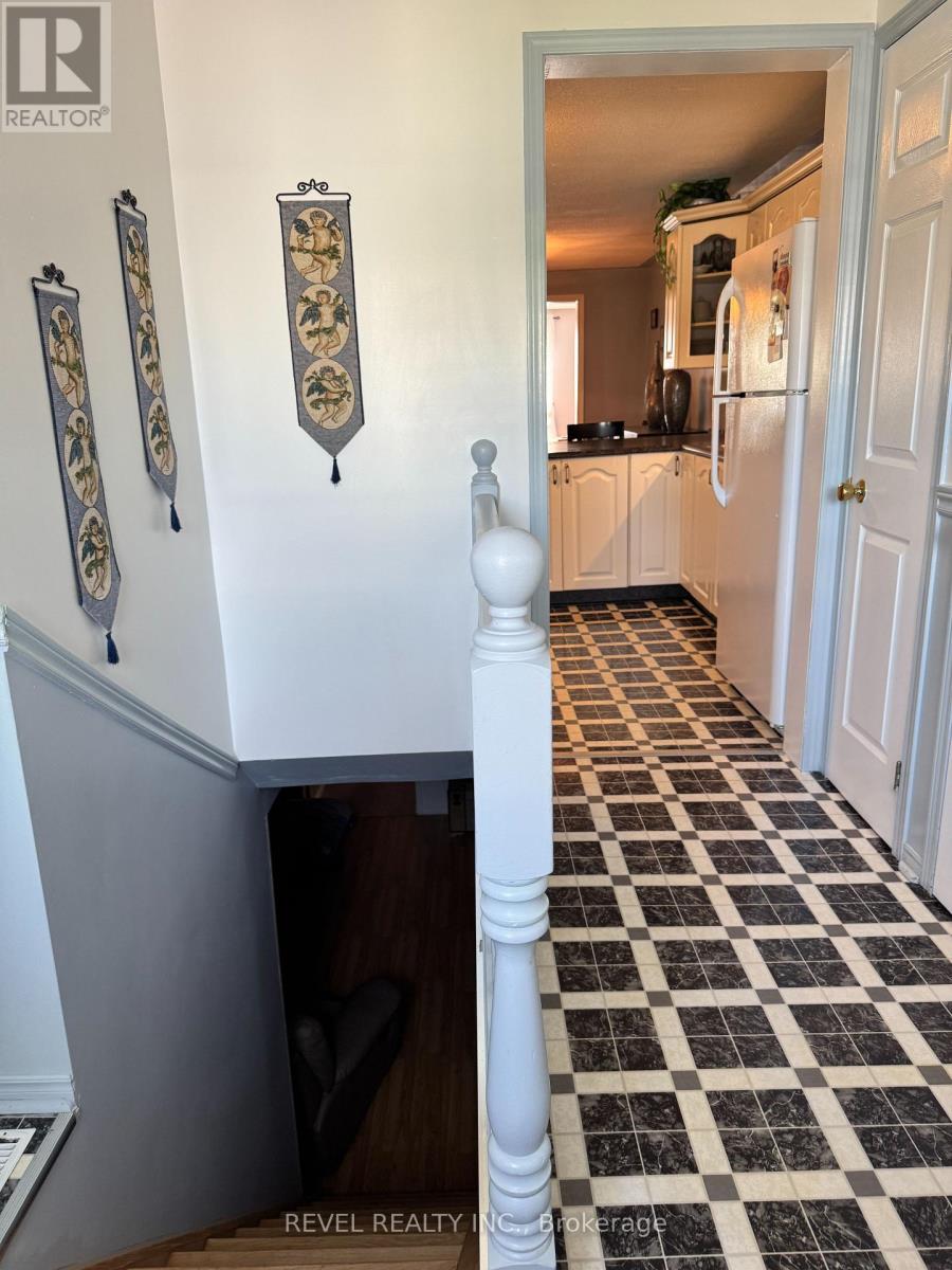 214 BIRCH STREET S - 27