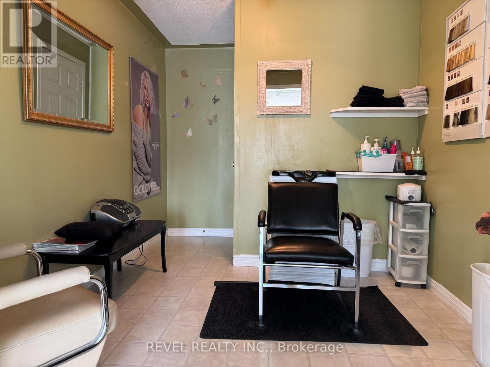 214 BIRCH STREET S - 6