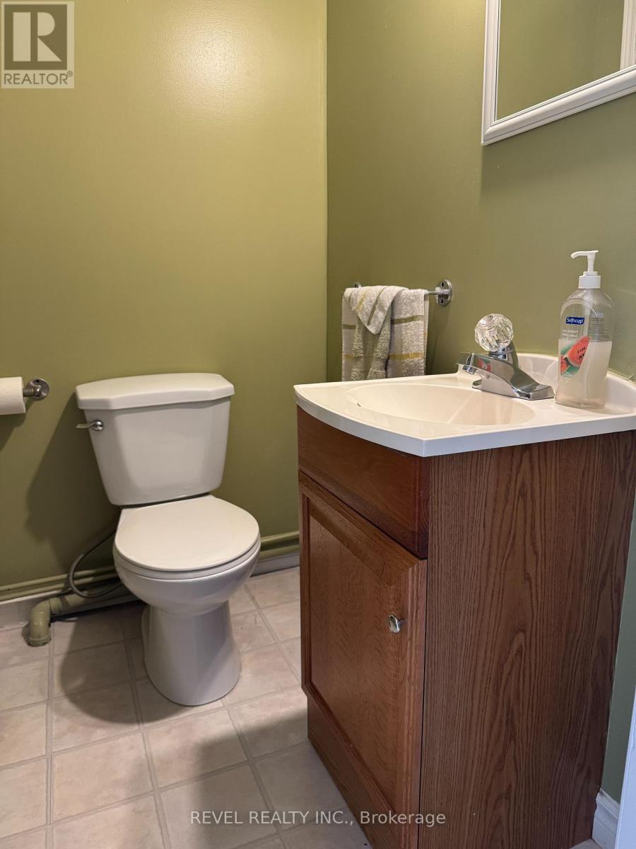 214 BIRCH STREET S - Image 9