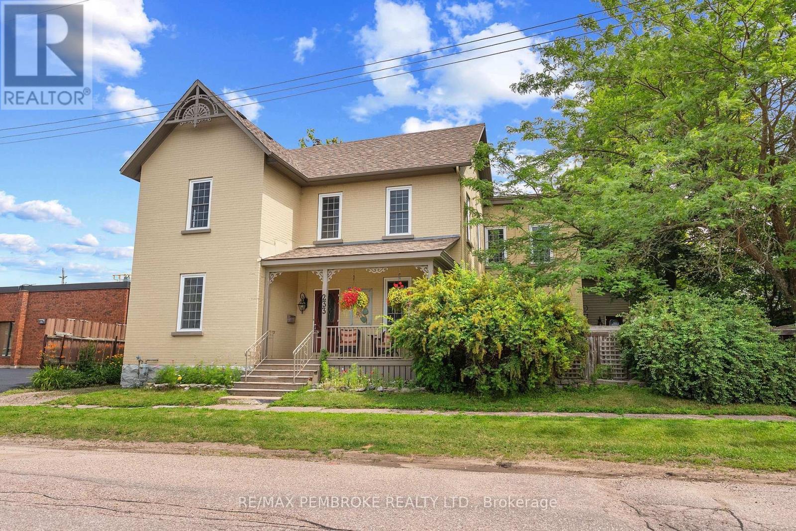 233 CATHERINE STREET - 1