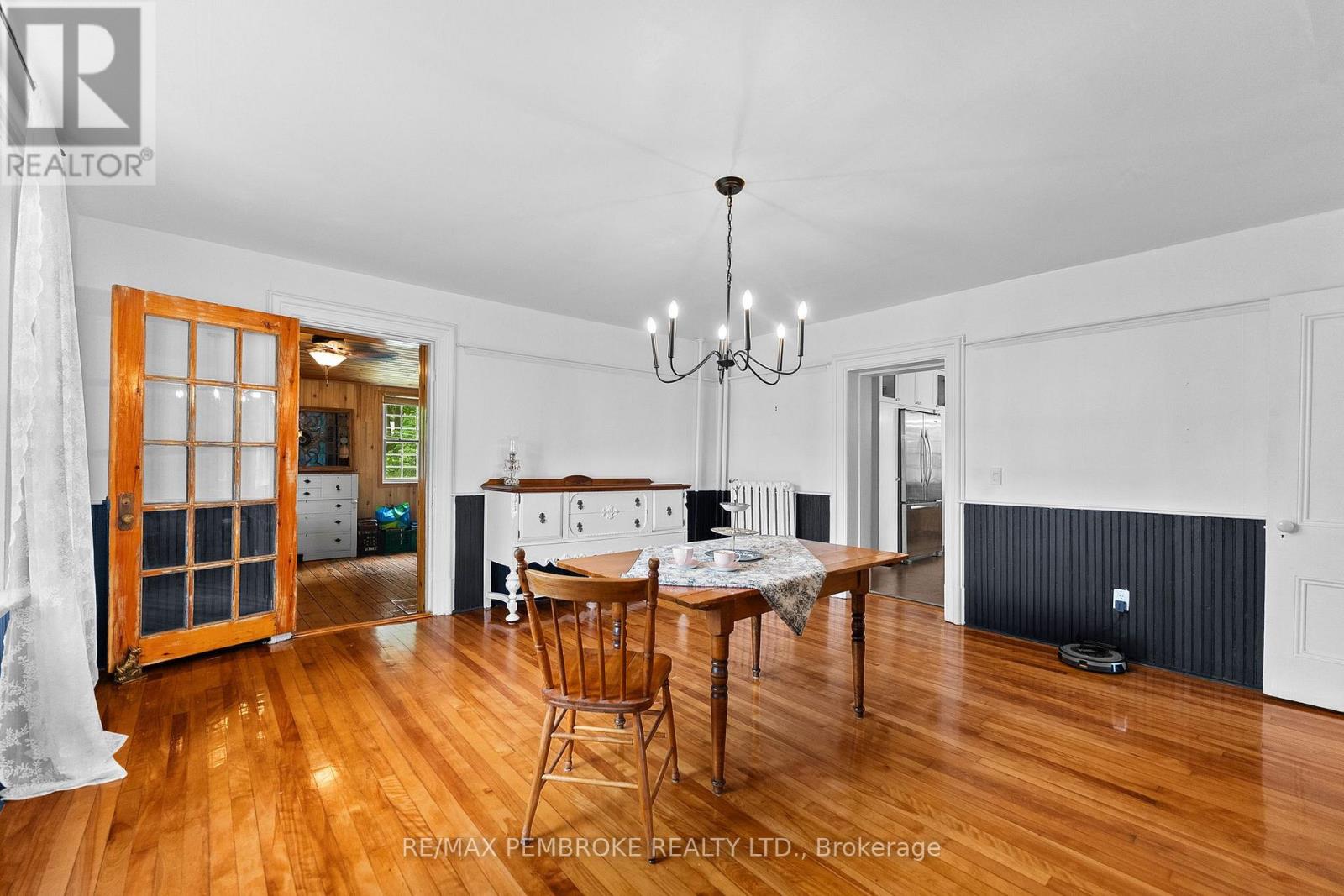 233 CATHERINE STREET - Image 13