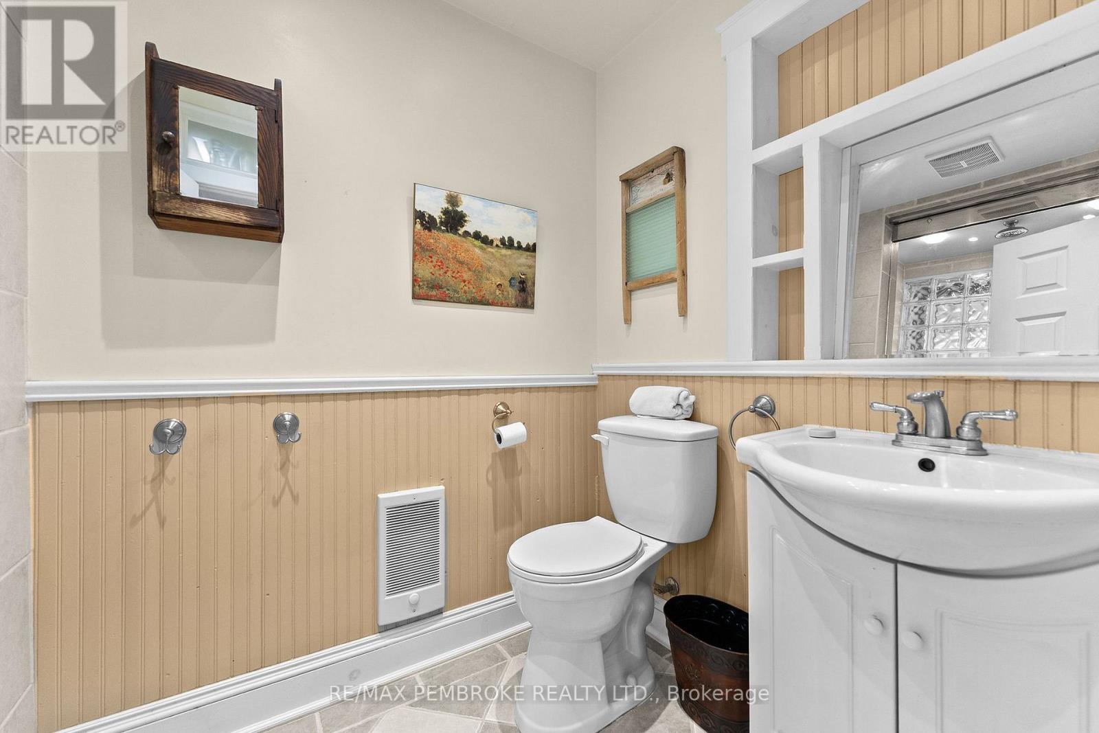 233 CATHERINE STREET - 26